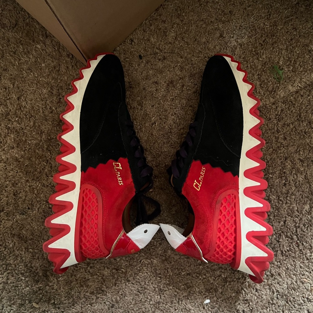 Christian louboutin shark runner size 44